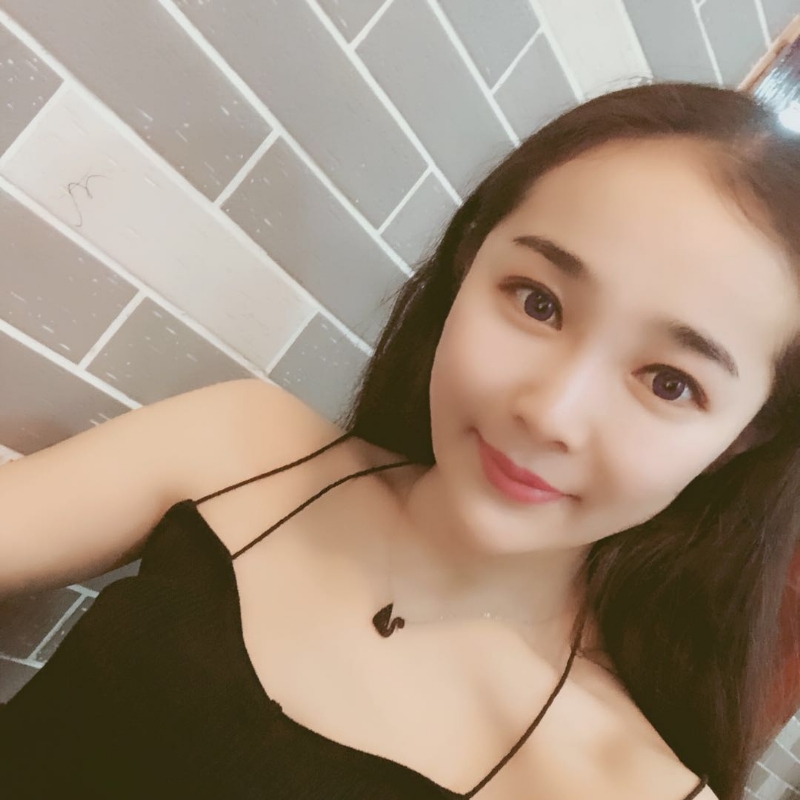 诗琪的第一张照片--海南闪婚服务中心